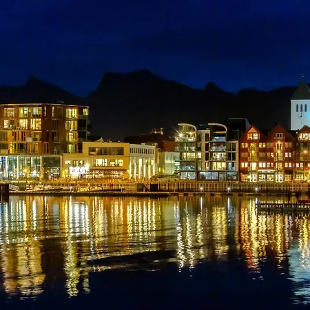 Nordis - Torget 21 Hotel Svolvær