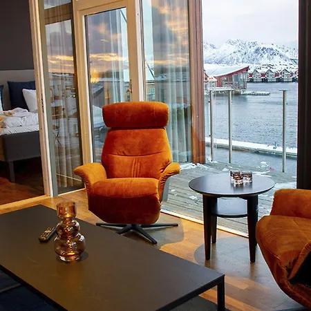 Nordis Hotel 4*